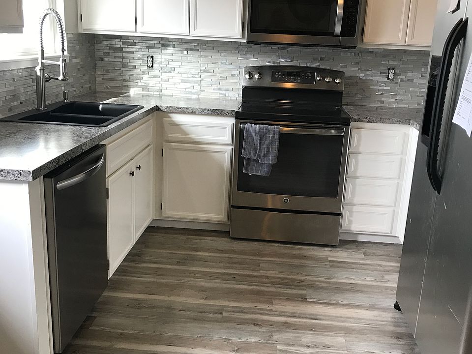 2nd image of 1714 Adams Ave