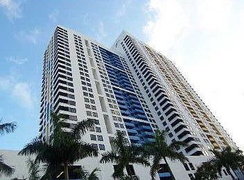 1st image of 1330 W Av 2101