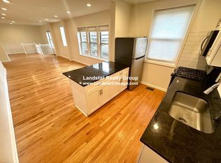 1751 W North Shore Ave #1A, Chicago, IL 60626