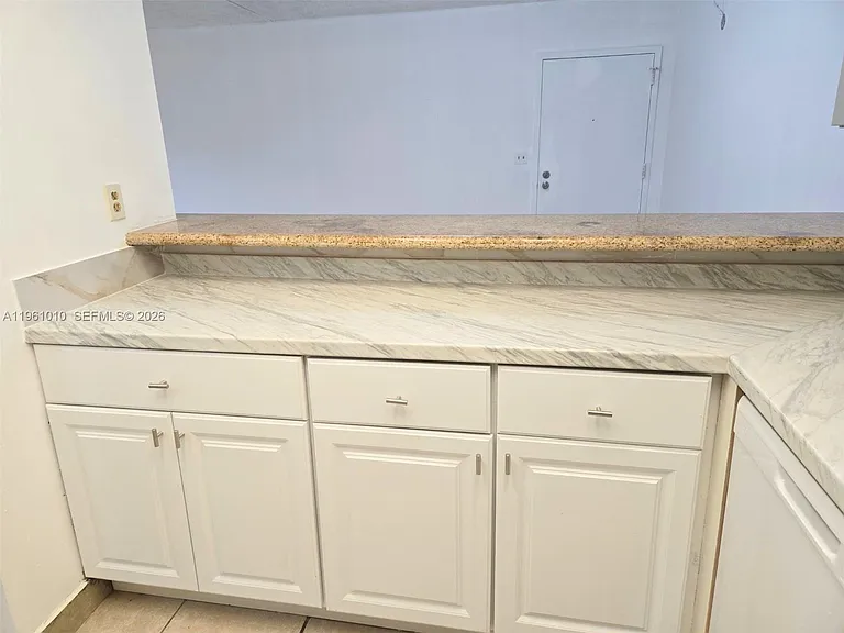 5921 Washington St #124 — Photo 27