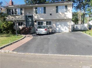 775 Outlook Ave, West Babylon, NY 11704