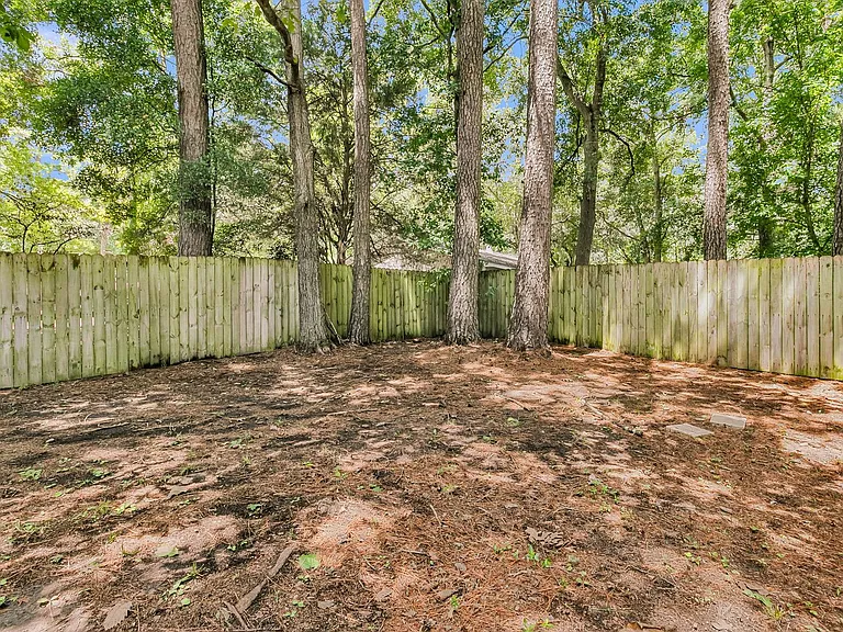 216 Parlor Dr #A — Photo 26