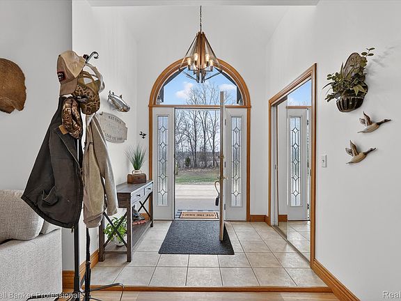 2nd image of 10310 Sharp Rd