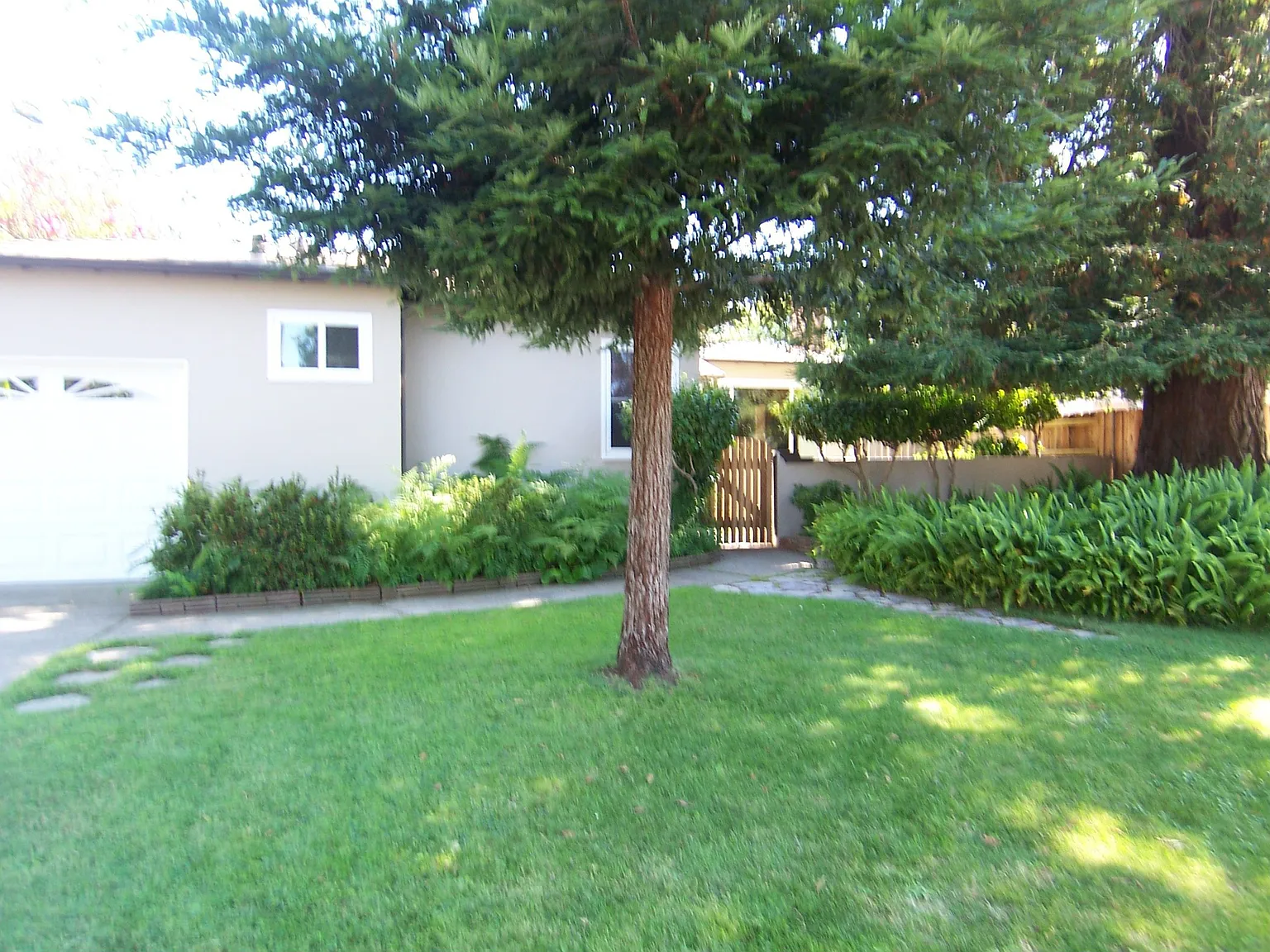 5826 8th Ave photo 1
