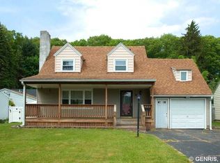 56 Birchwood Dr, Rochester, NY 14622