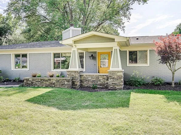 11050 Willowmere Dr, Indianapolis, IN 46280