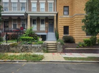 3530 10th St NW APT B, Washington, DC 20010