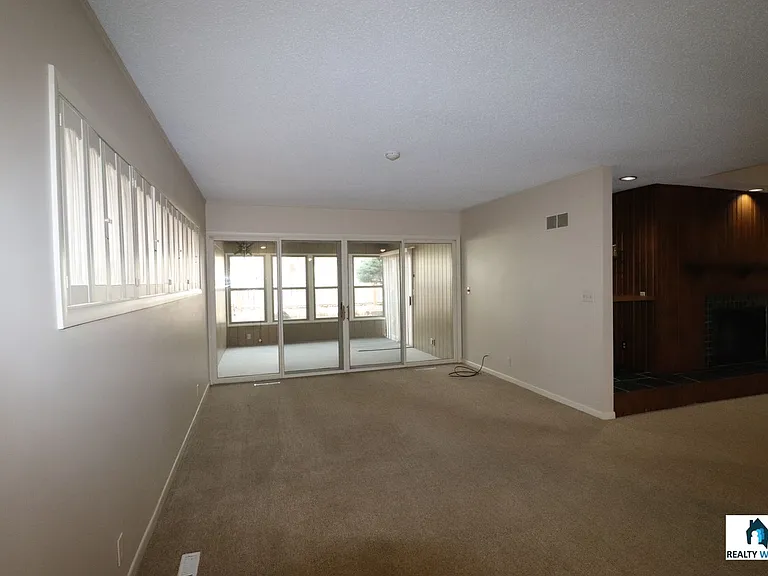 3800 Calvert St — Photo 5