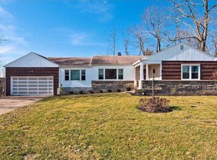 3955 Beverly Dr, Cincinnati, OH 45245