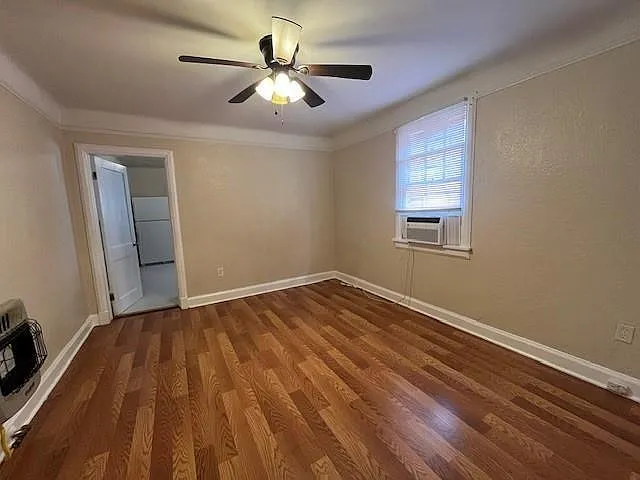 1638 Music St — Photo 6