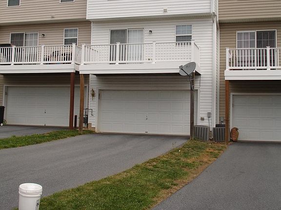 5th image of 238 Kentshire Dr