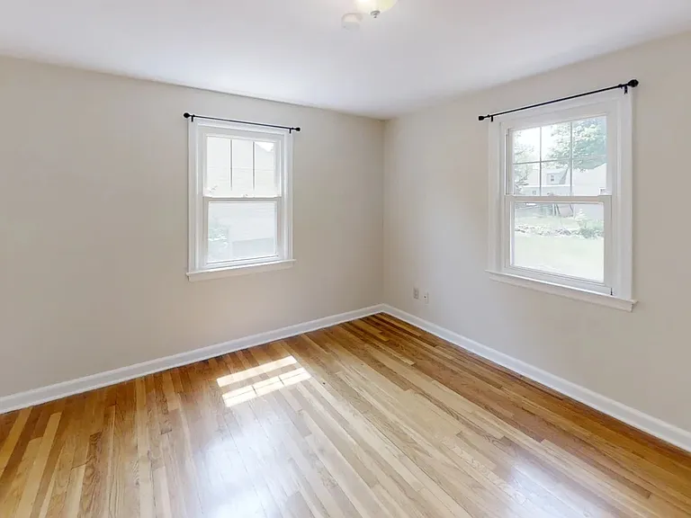 58 Knob Hill Dr — Photo 25