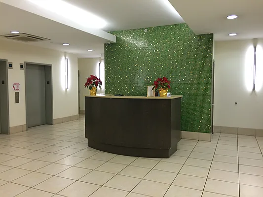 Rented by Lucien Perry | media 8