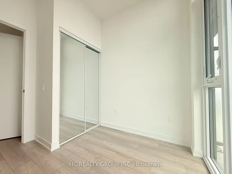 5858 Yonge St #Penthouse 25 — Photo 16