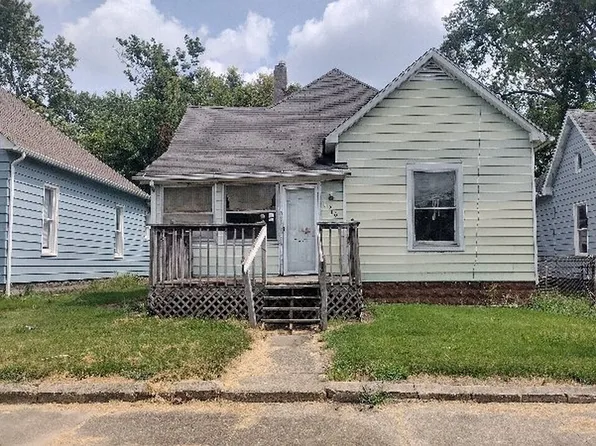 1516 S 11th St, Terre Haute, IN 47802