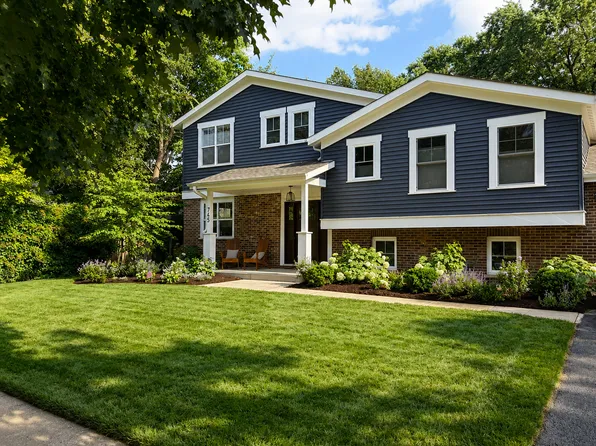 745 E Wilmette Rd, Palatine, IL 60074