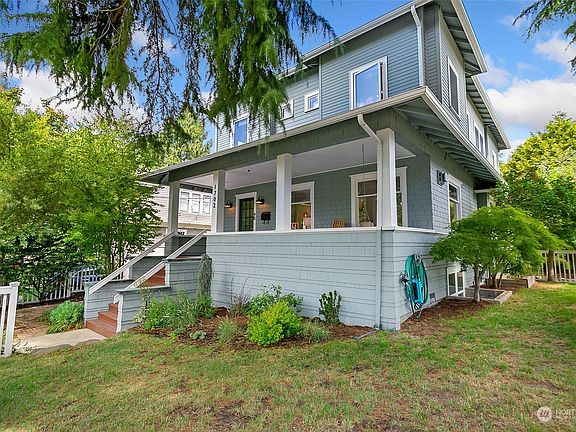 2nd image of 1702 Nob Hill Avenue N
