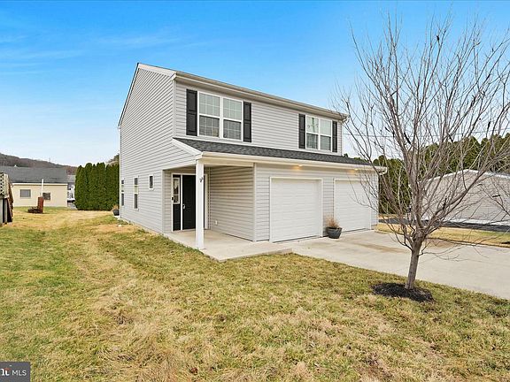 4th image of 130 S Franklin St