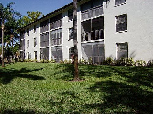 1st image of 265 Deerwood Cir APT 3