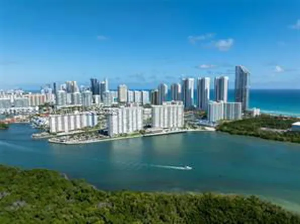 500 Bayview Dr, Sunny Isles Beach, FL