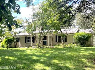3210 Lake George Rd, Oakland, MI 48363