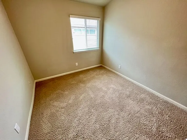 2277 Olive Hill Dr — Photo 21