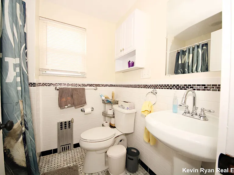 105 Cushing St #2B — Photo 5