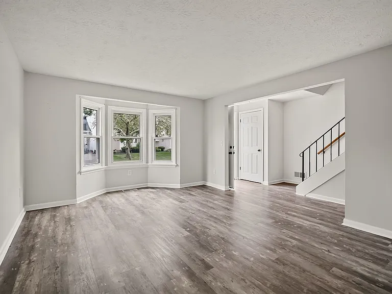 15 Hanna Ln — Photo 4