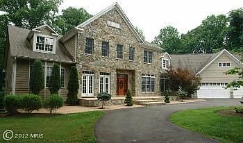 2nd image of 2506 Hollybrook Pl