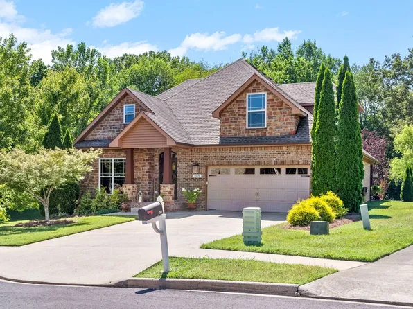 269 Turnberry Cir, Clarksville, TN 37043