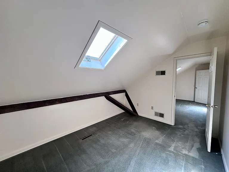 25 Sarhelm Rd — Photo 10
