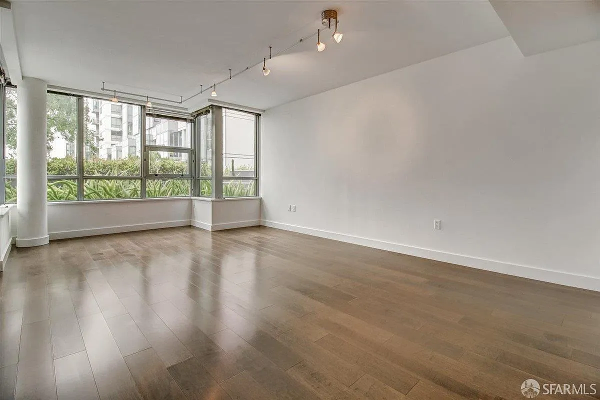 2 bed, 2.0 bath, 1264 sqft, $8,490 — Photo 4