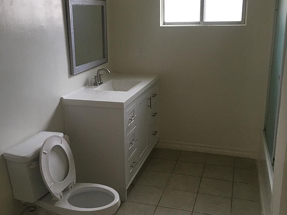 5th image of 1044 N Curson Ave