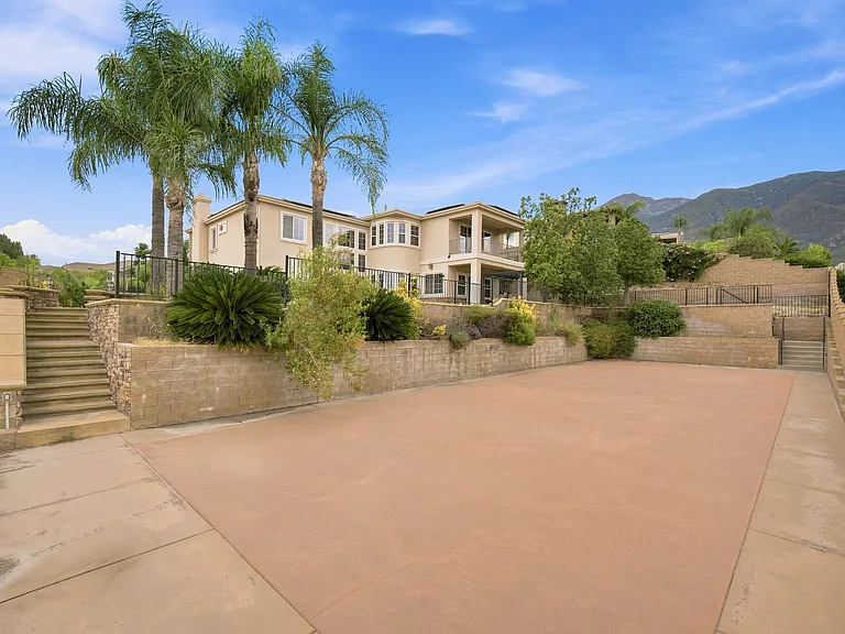 4963 Lone Acres Ct — Photo 9