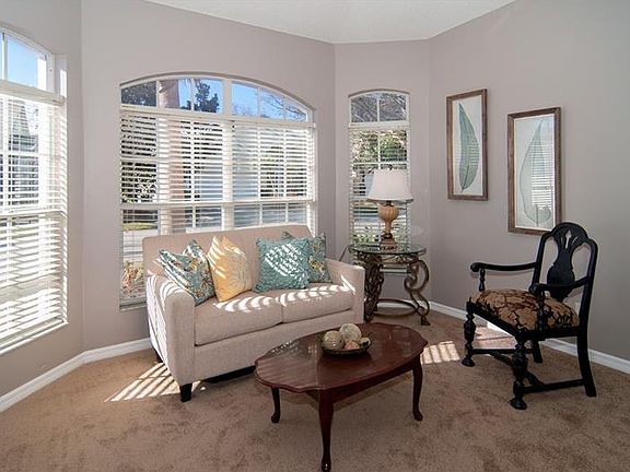 5th image of 1505 Fox Glen Dr