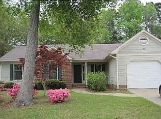 194 Raintree Cir, Jacksonville, NC 28540