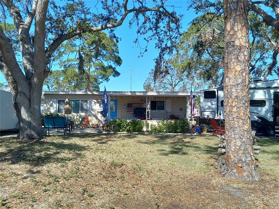1st image of 139 89TH AVENUE NE