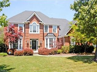 29355 Regency Cir, Westlake, OH 44145
