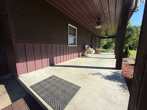 5th image of 3966 N Elmdale Rd