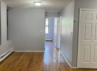 353 Forrest St #2R, Jersey City, NJ 07304