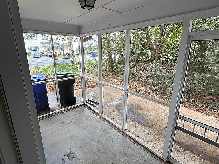 39 Huntsfield Dr — Photo 27