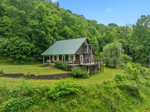 206 Mutt Goolsby Ln, Granville, TN 38564