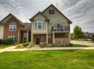 3250 Primrose Ln, Ypsilanti, MI