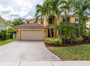 4110 Laurel Ridge Cir, Weston, FL 33331
