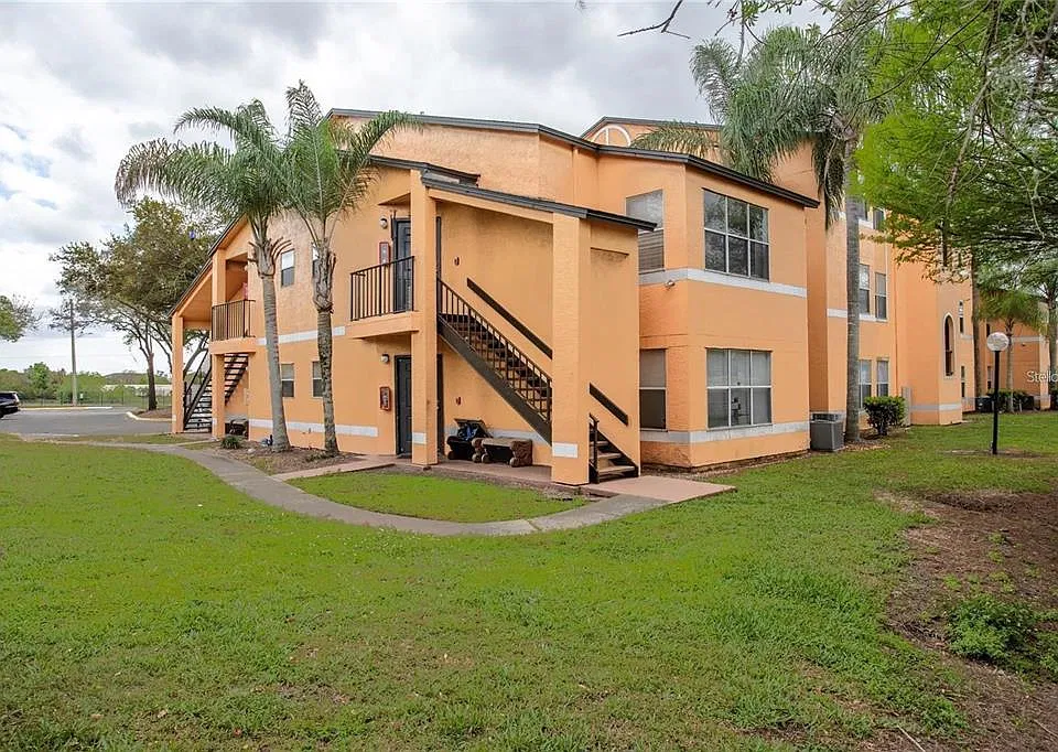 5701 Gatlin Ave #117