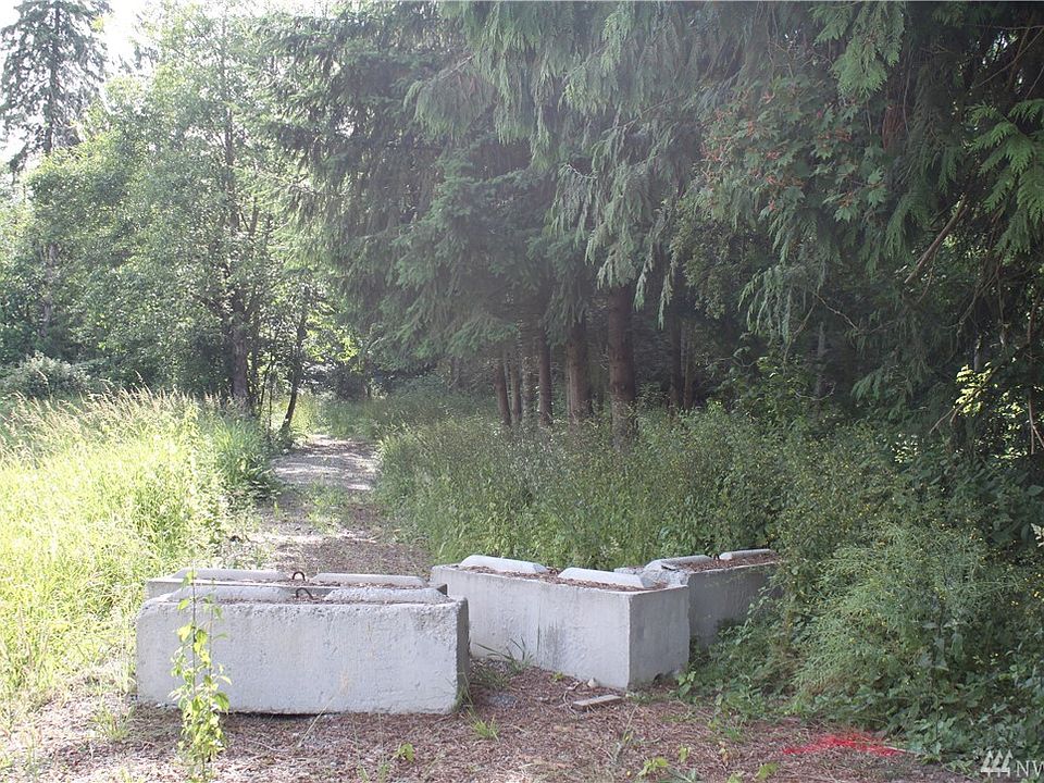 1st image of 8711 240th Ave E