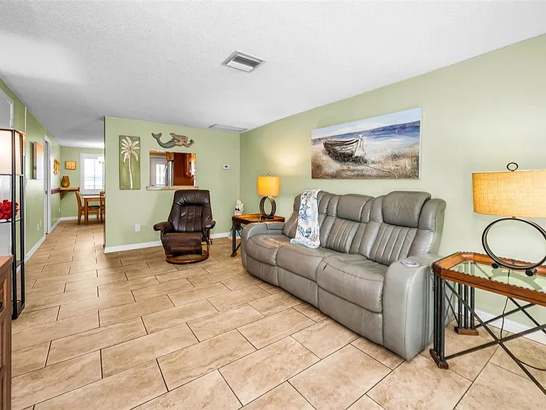 1000 Crane Ct — Photo 13