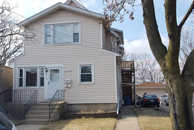 2nd image of 13044 Division St