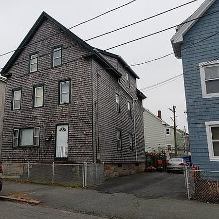 2nd image of 9 Abbott St