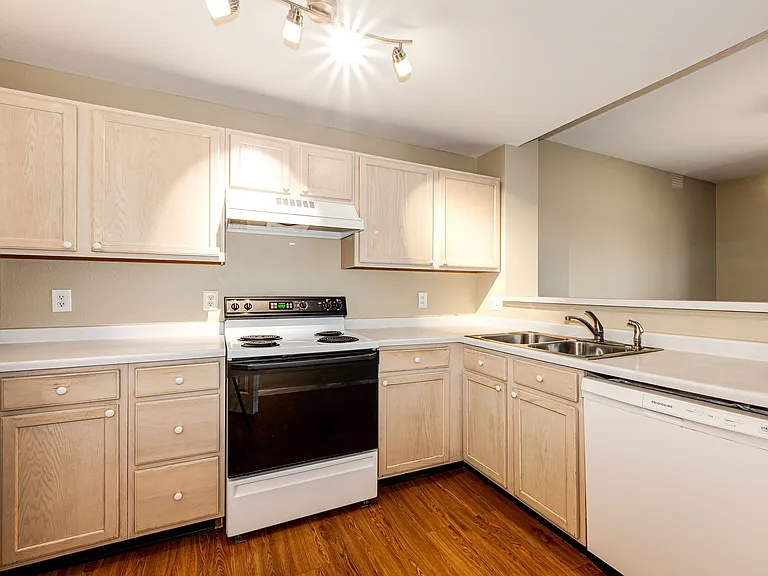 2575 S Syracuse Way #F203-1 — Photo 15